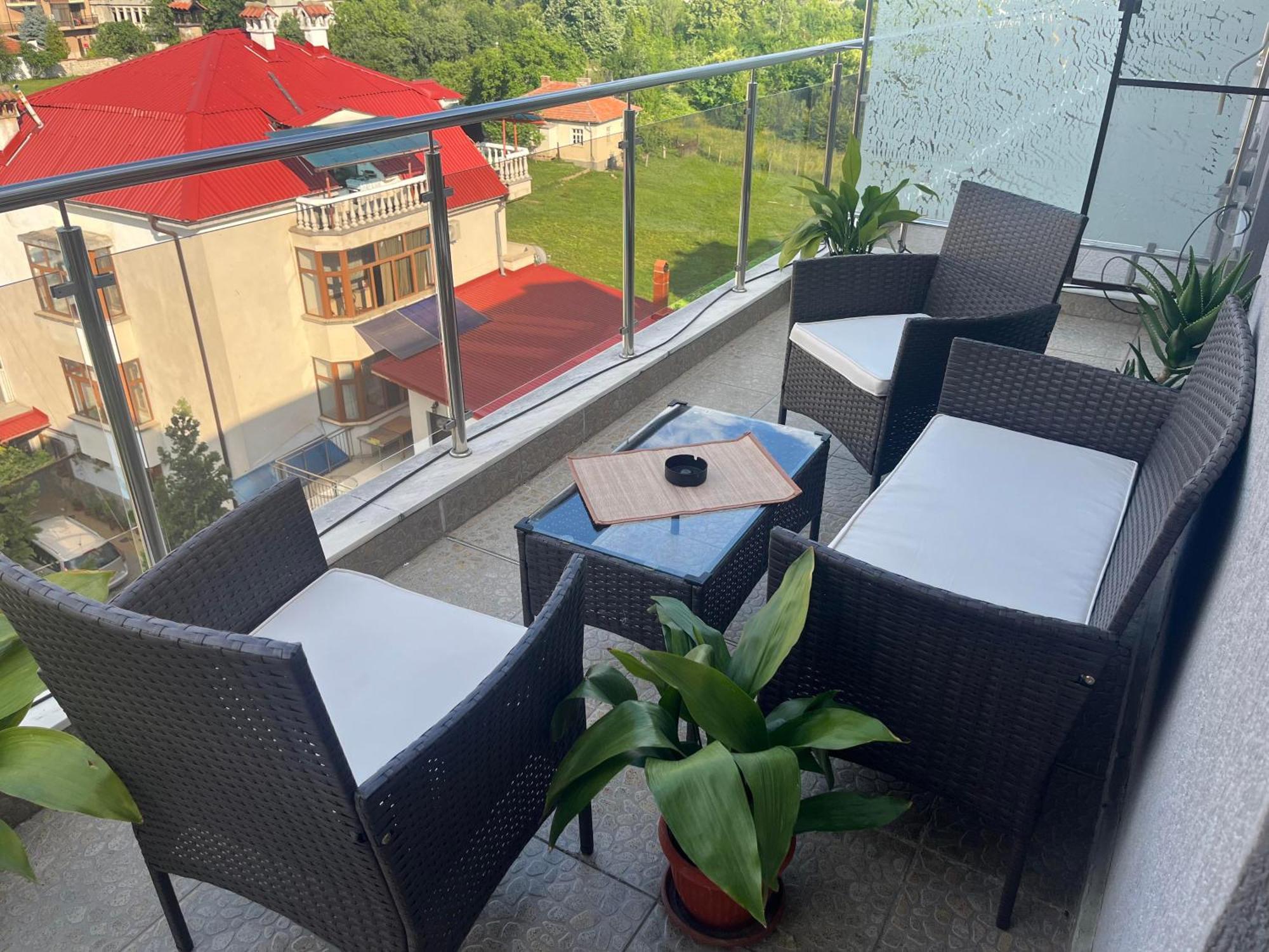Апартамент Панорама Hisarya Exterior photo